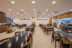 오픈키친이 있는 70평 모던 한식당 인테리어